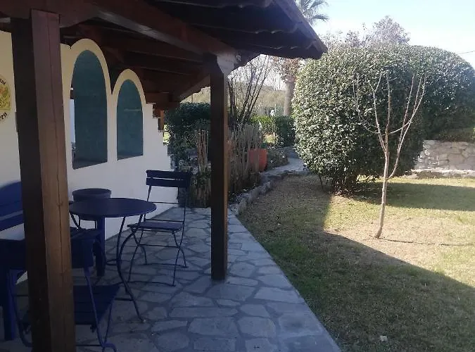 度假居 Big House With A Huge Garden And Barbecue Area! 弗洛伊塔